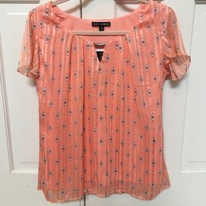 Never worn Sara Michelle shirt